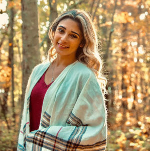 Meet your Posher, Kaylyn